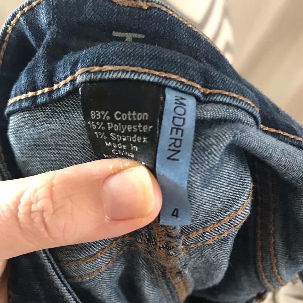 Mid Rise Jean Shorts - Picture 3 of 3